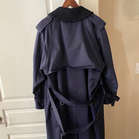 Mens Burberry Navy Trench Jacket with wool inner coat - Picture 4 of 15